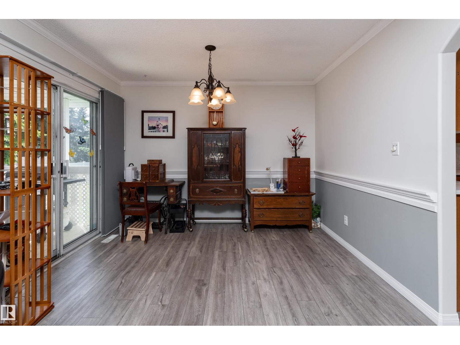 #2 1650 42 ST NW - 13