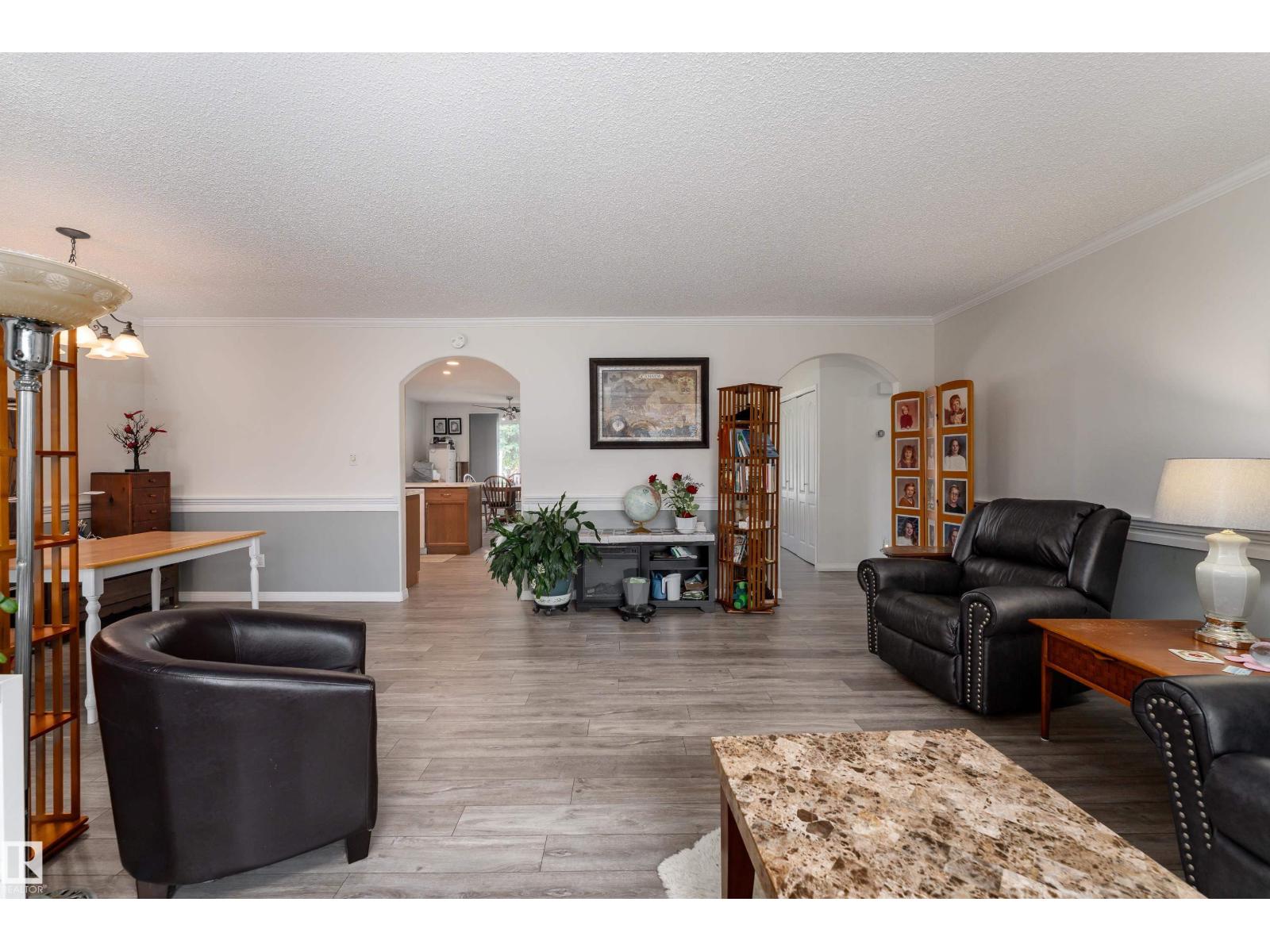 #2 1650 42 ST NW - 16
