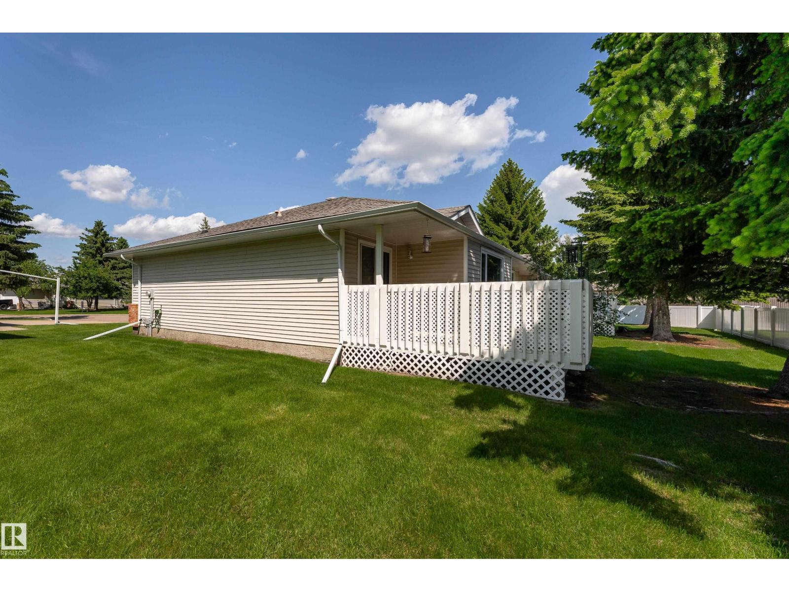 #2 1650 42 ST NW - 32