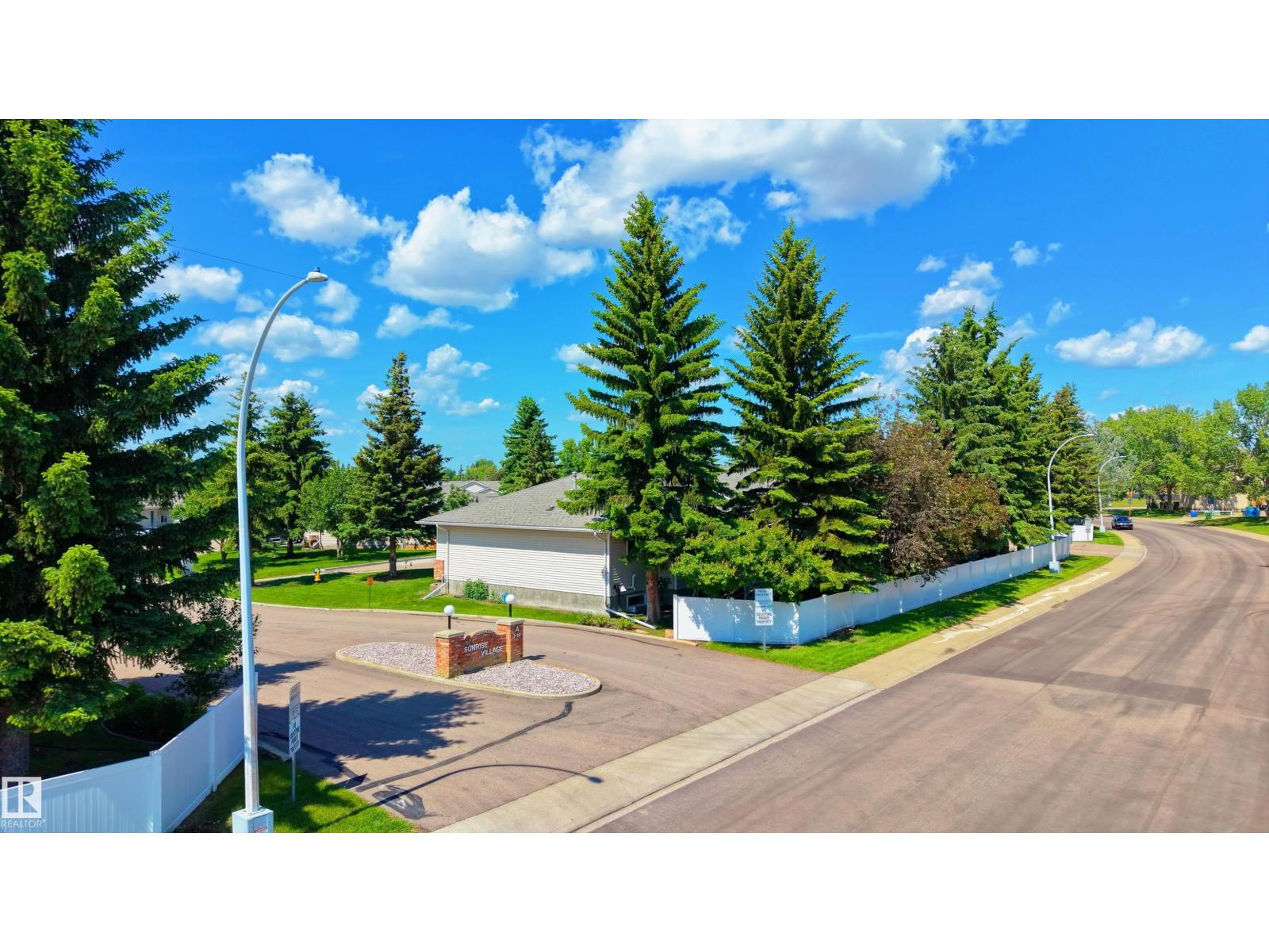#2 1650 42 ST NW - 37