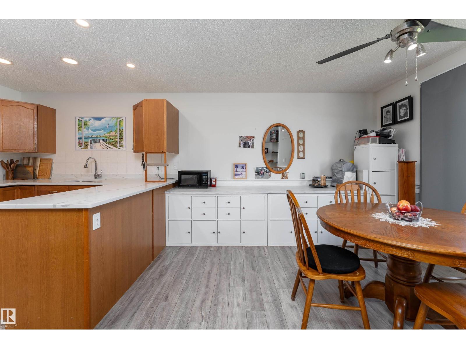 #2 1650 42 ST NW - photo 5