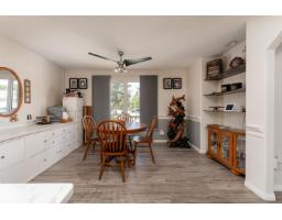 #2 1650 42 St Nw, Edmonton, AB T6L5P4 Photo 11