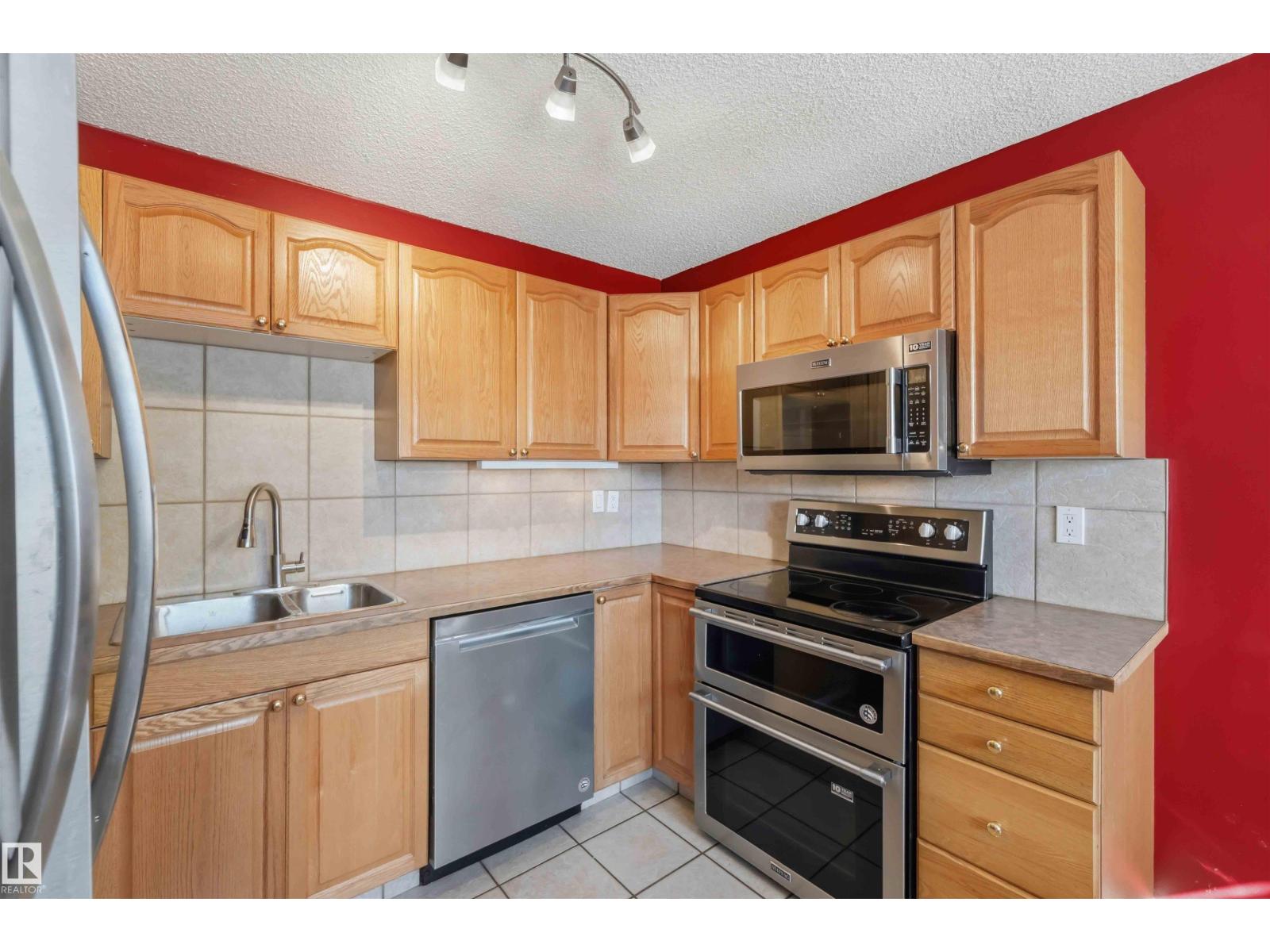 14121 23 ST NW - 15