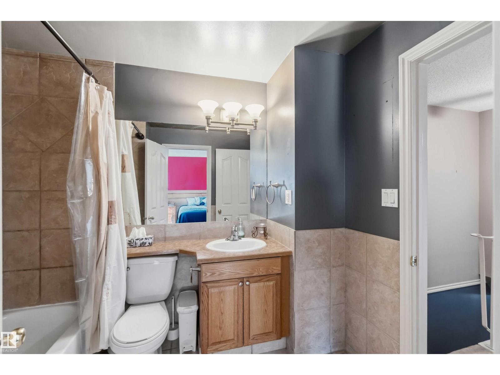 14121 23 ST NW - 35