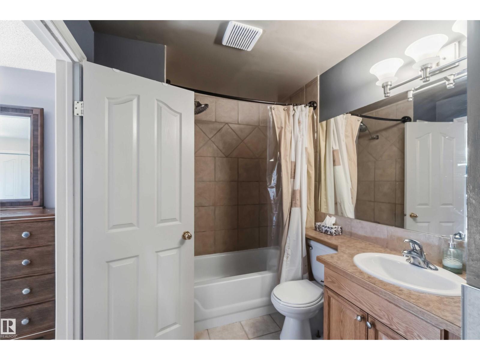 14121 23 ST NW - 36