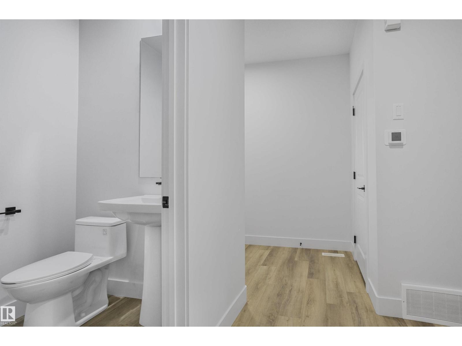 1915 164 ST SW - 7