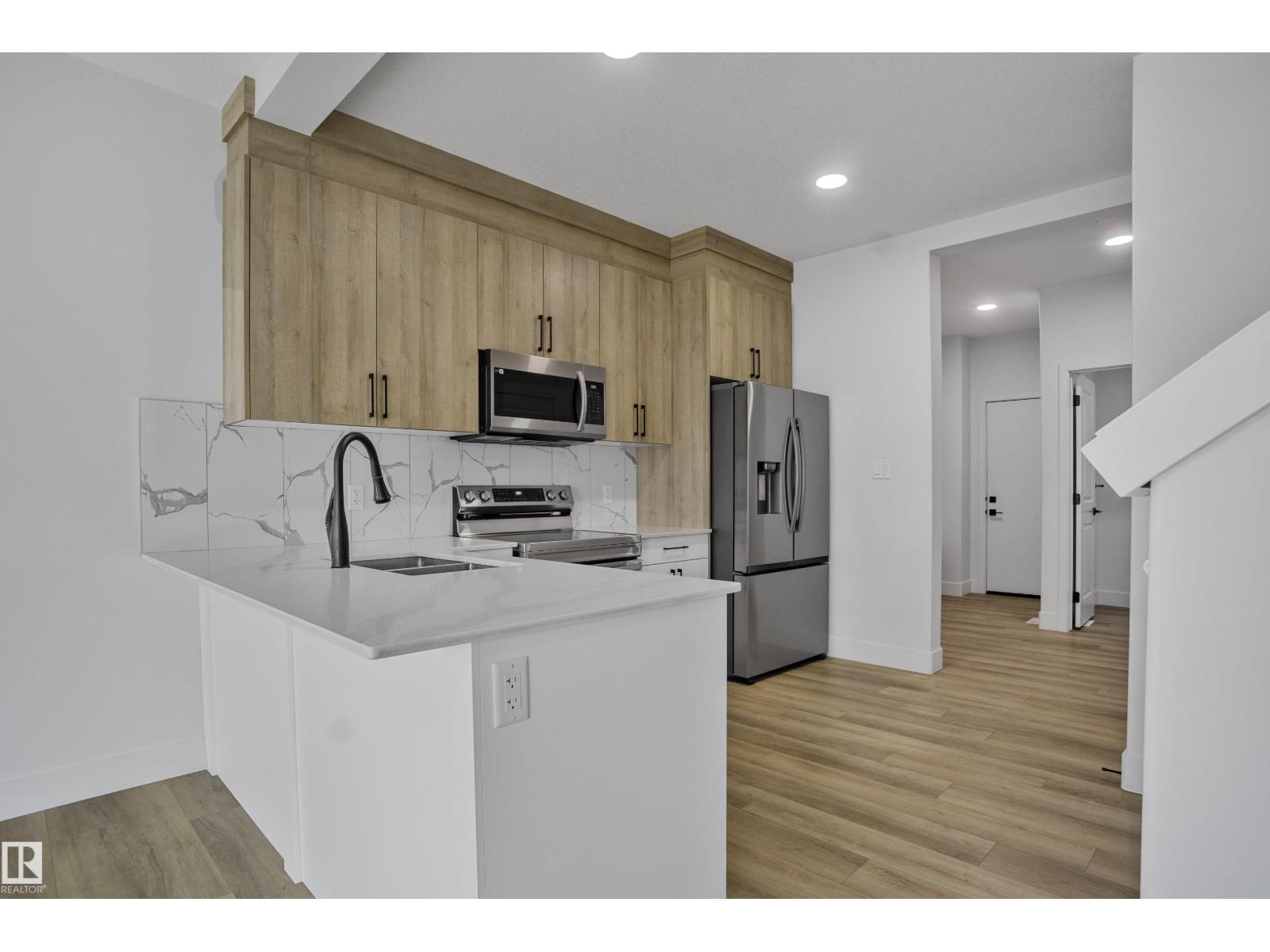 1915 164 ST SW - 13