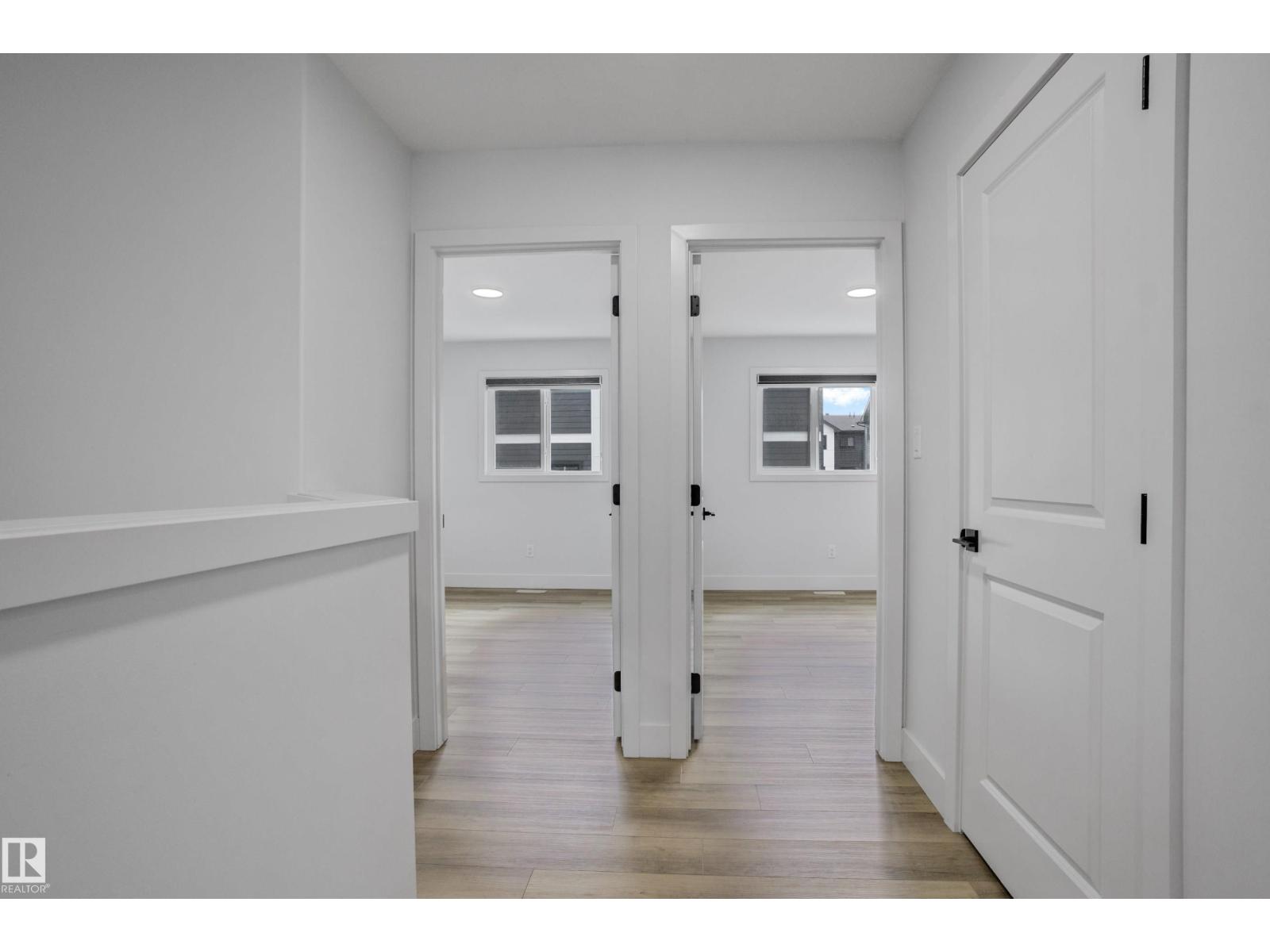1915 164 ST SW - 31