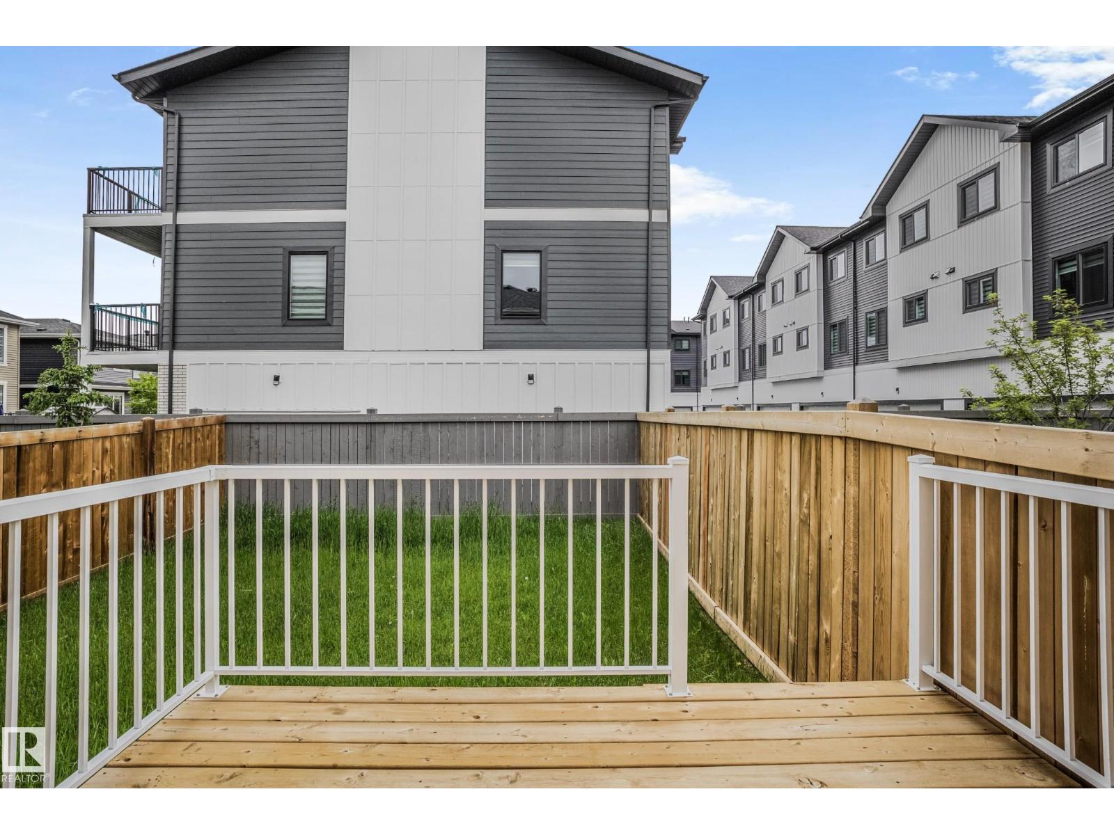 1915 164 ST SW - 48