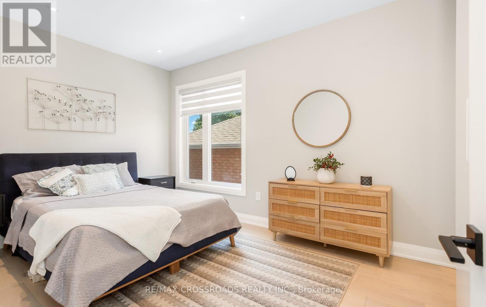 10 HAMSTEAD AVENUE - 24