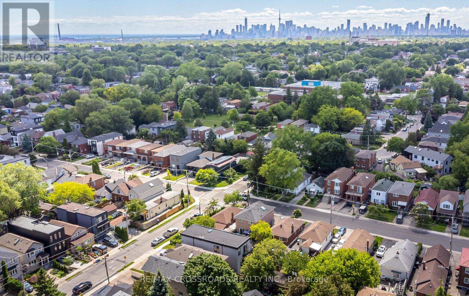 10 HAMSTEAD AVENUE - 48