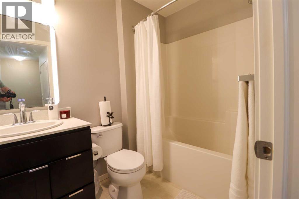 4, 442 Highlands Boulevard W — photo 22