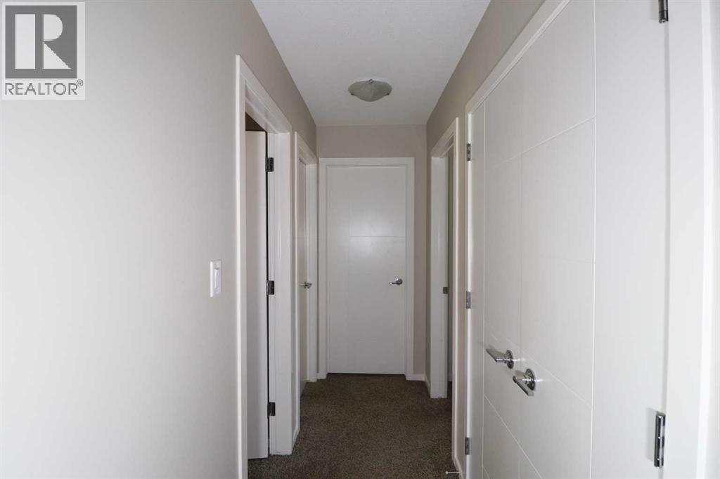 4, 442 Highlands Boulevard W — photo 18
