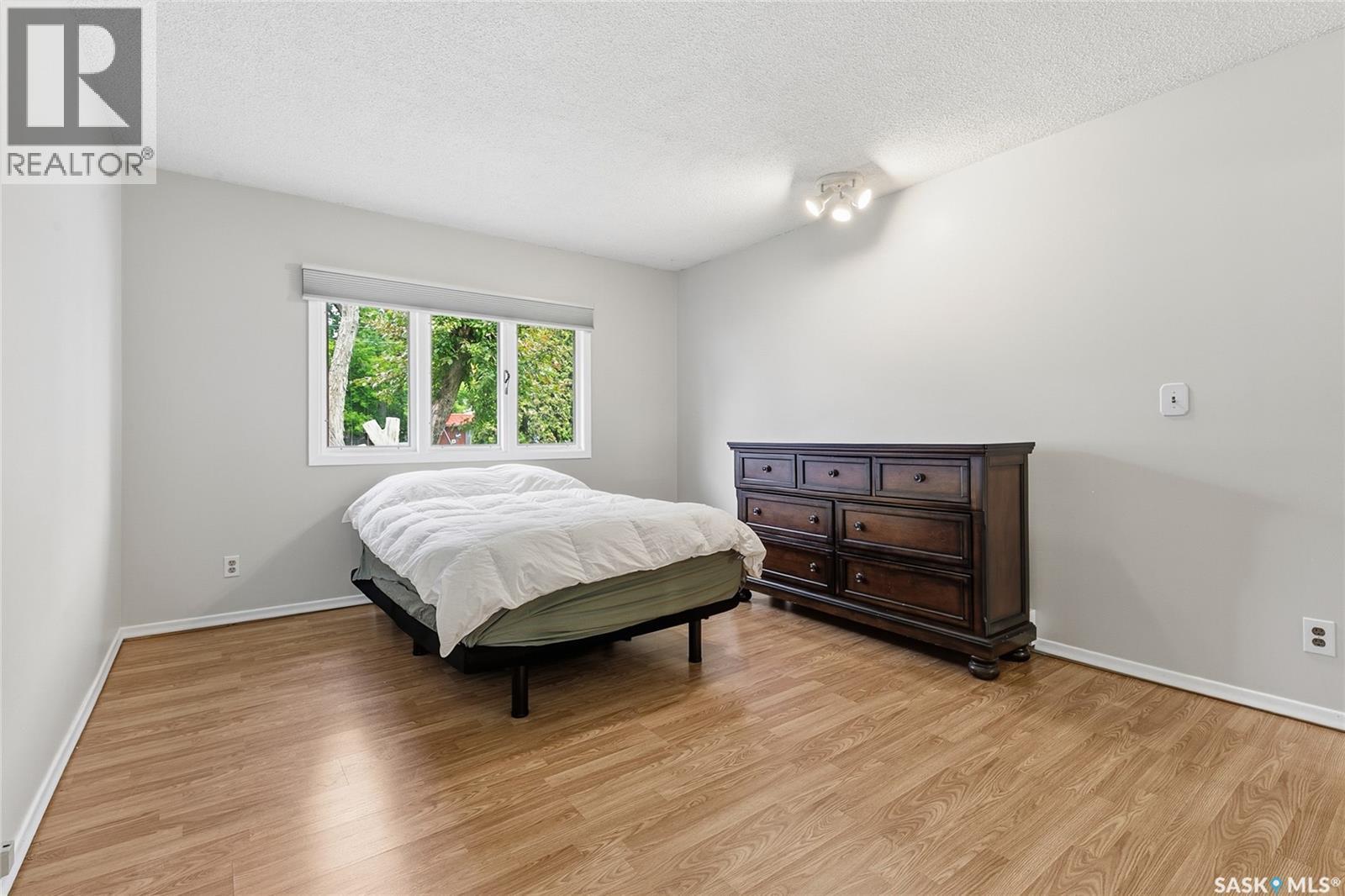 3226 Whitmore AVENUE - 16