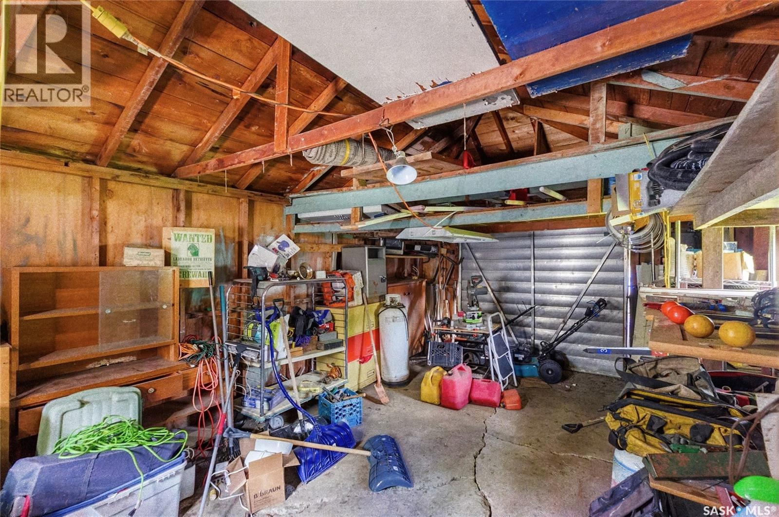 3226 Whitmore AVENUE - 42