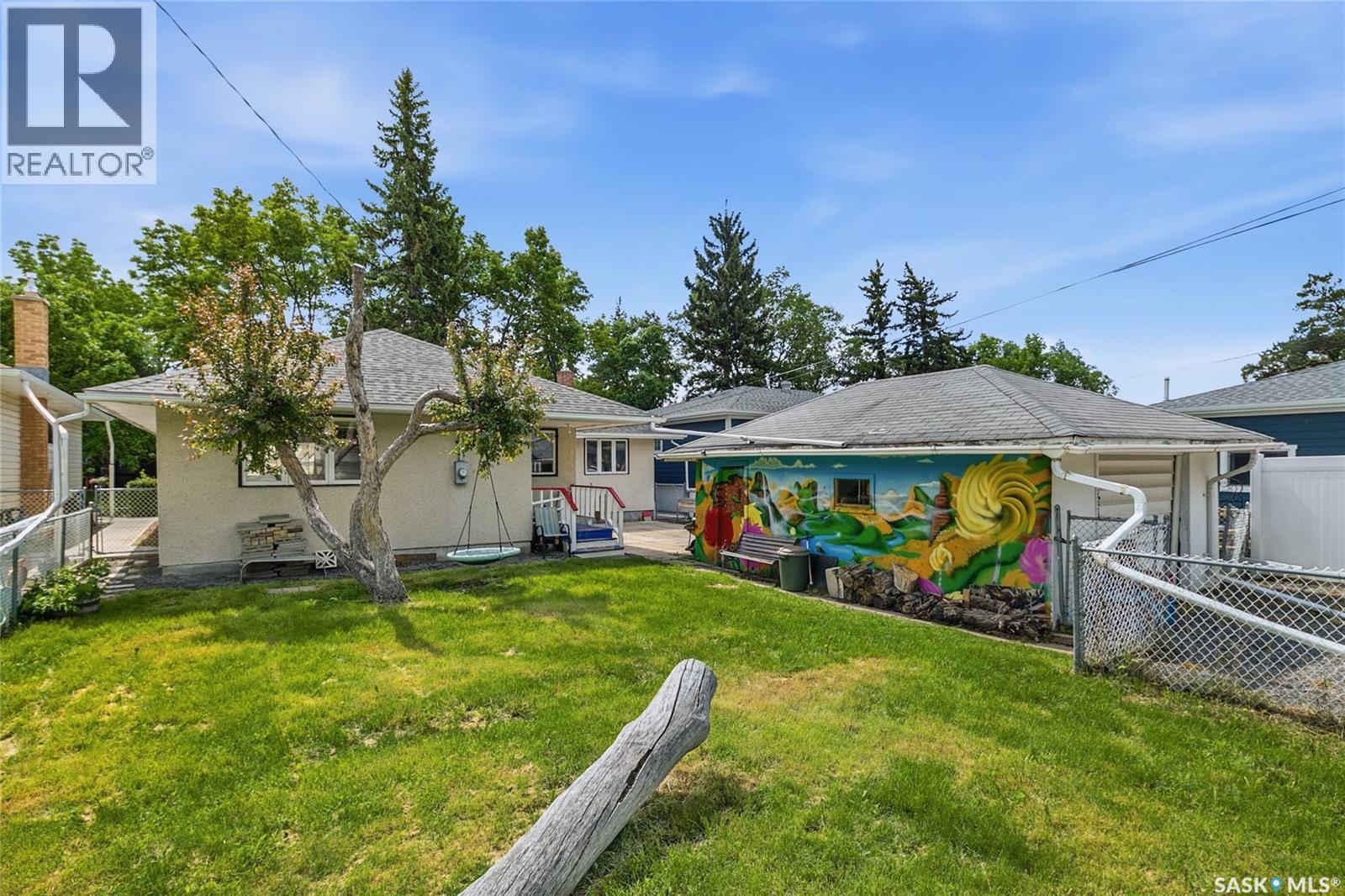 3226 Whitmore AVENUE - 40