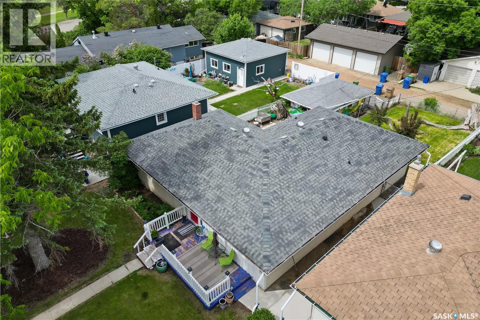 3226 Whitmore AVENUE - 44