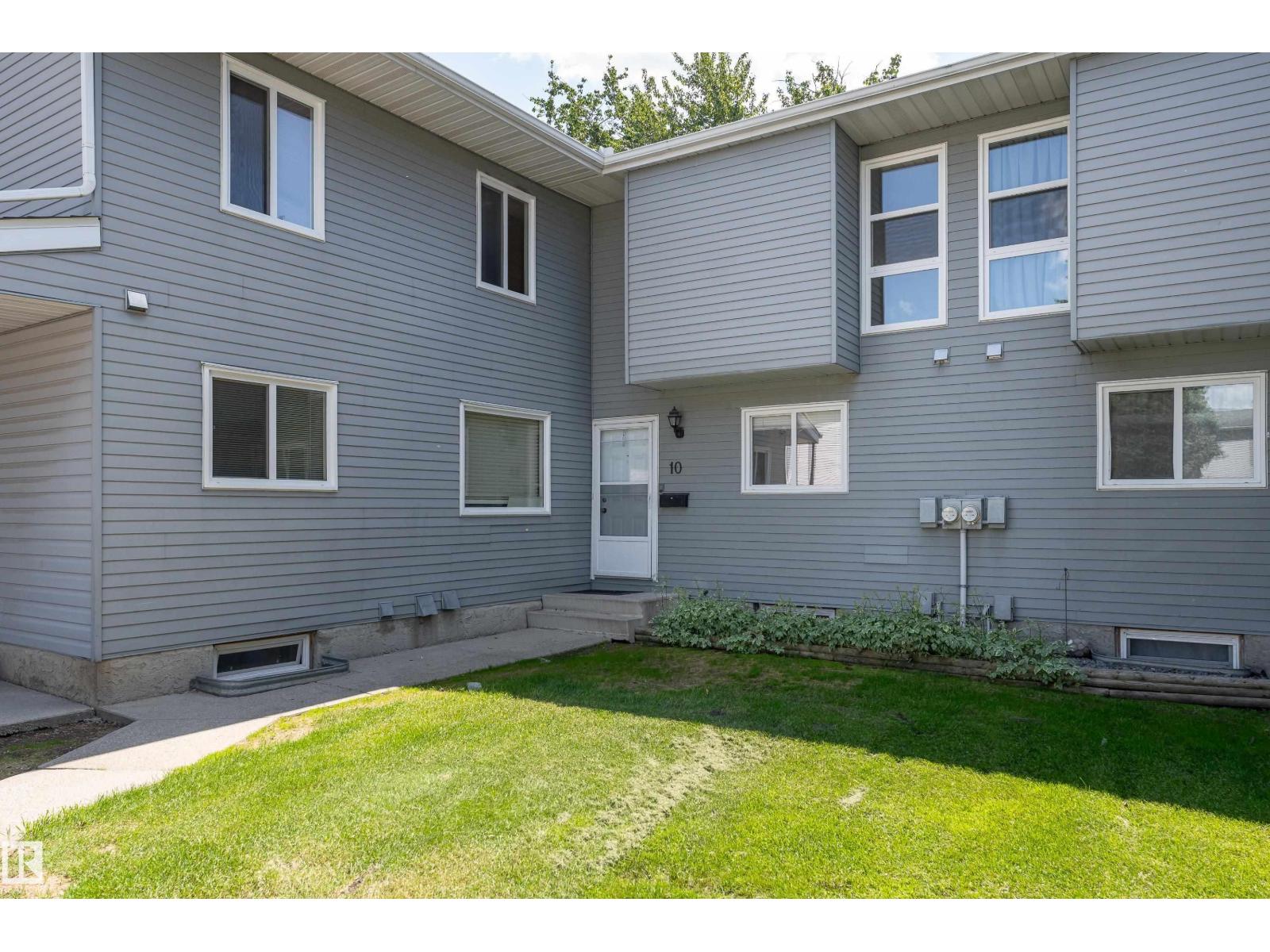 #10 1415 62 ST NW — photo 36