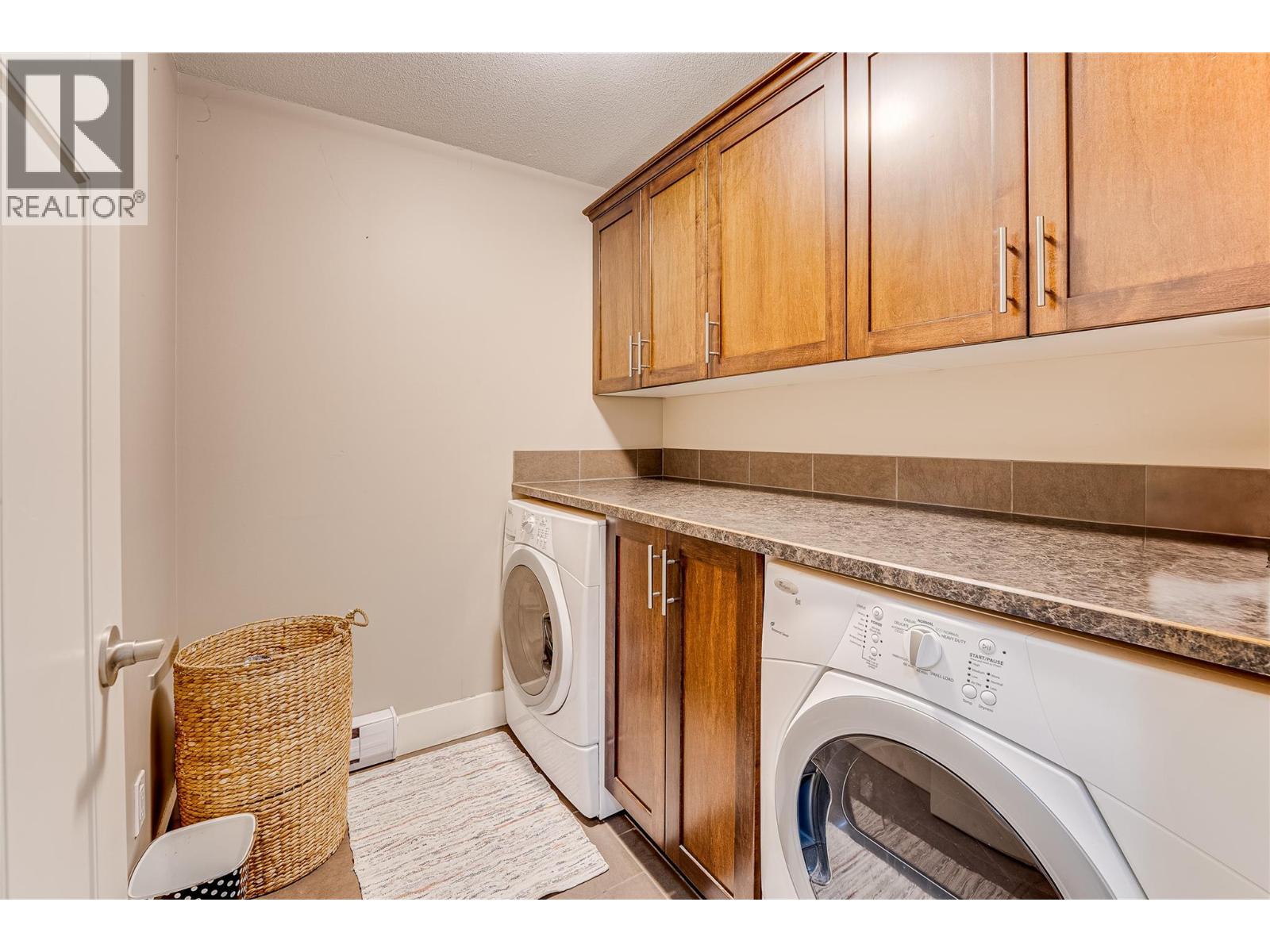 #104 3606 25 Avenue - 23