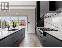 485 Ridelle Avenue, Toronto, ON M6B1K6 Photo 14