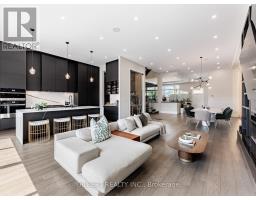 485 Ridelle Avenue, Toronto, ON M6B1K6 Photo 9