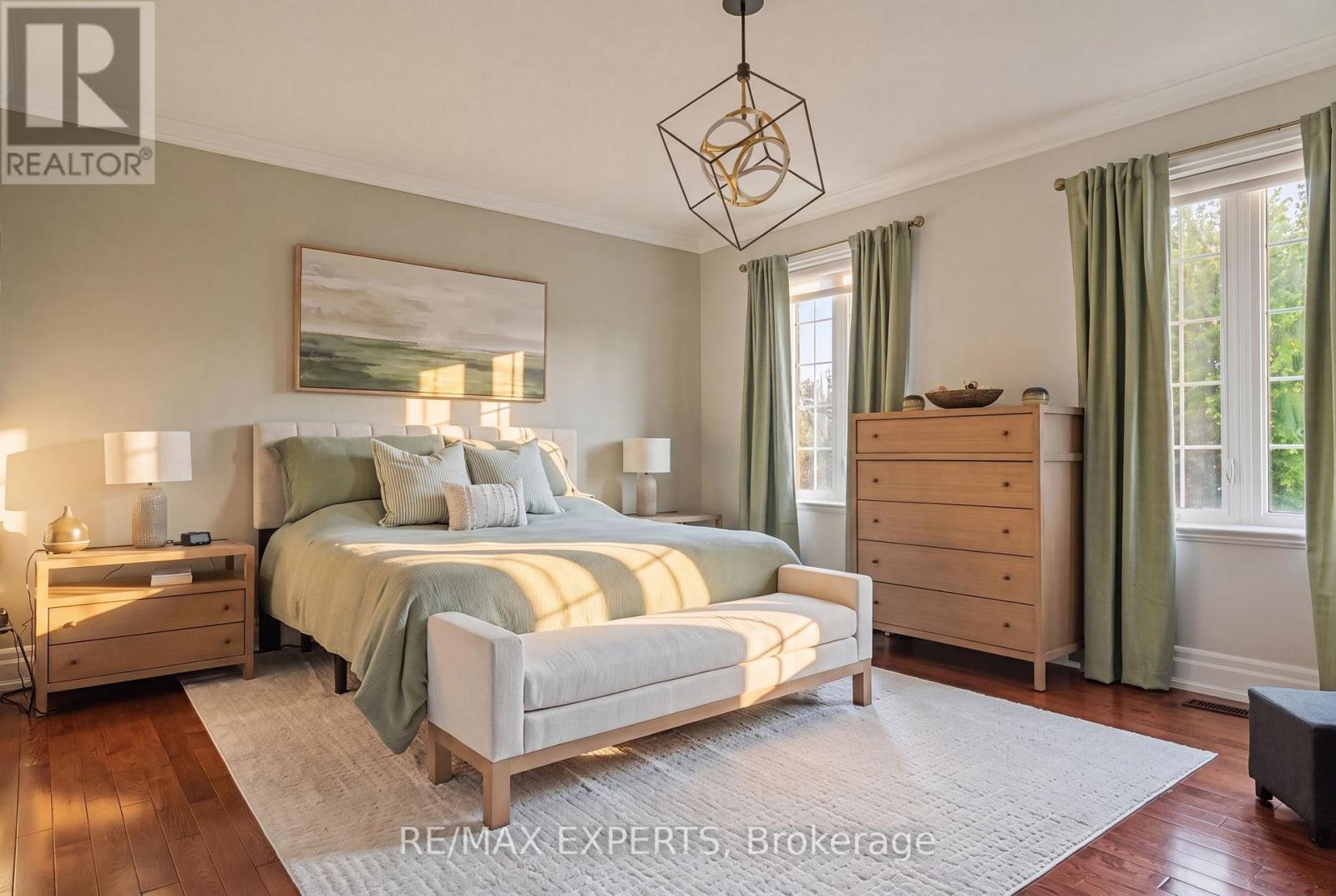 4 WOODLOT COURT - 15