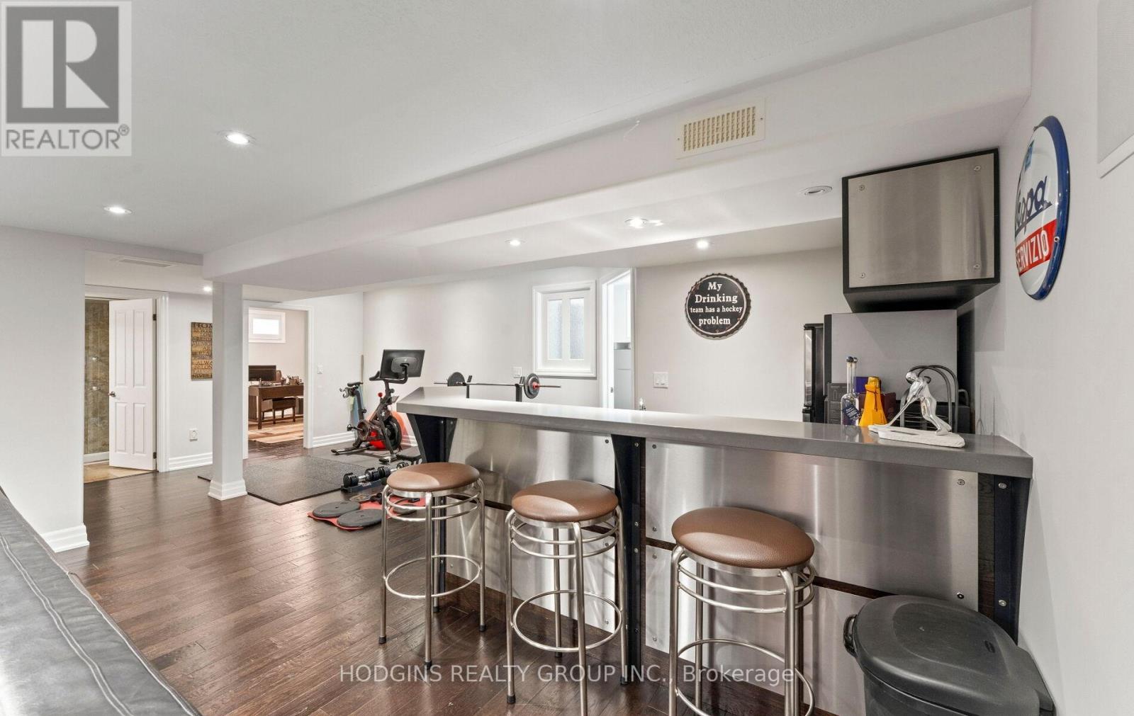 785 CANYON STREET - 30