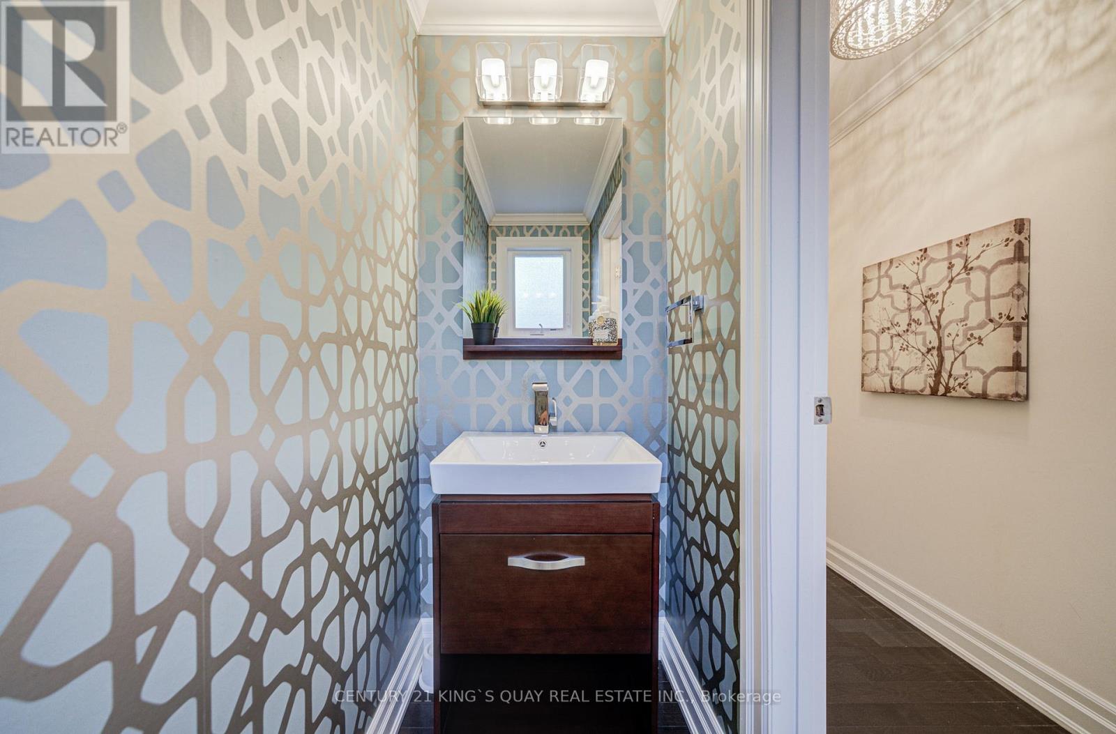 32 CHANT CRESCENT - Image 28