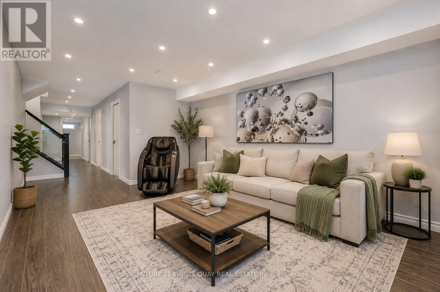 32 CHANT CRESCENT - Image 30
