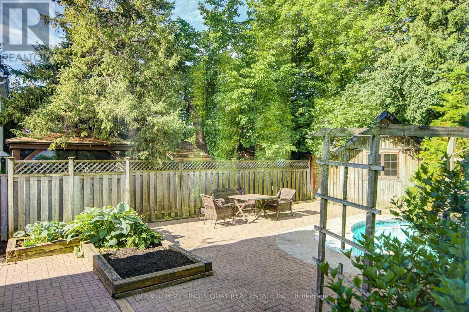 32 CHANT CRESCENT - Image 19