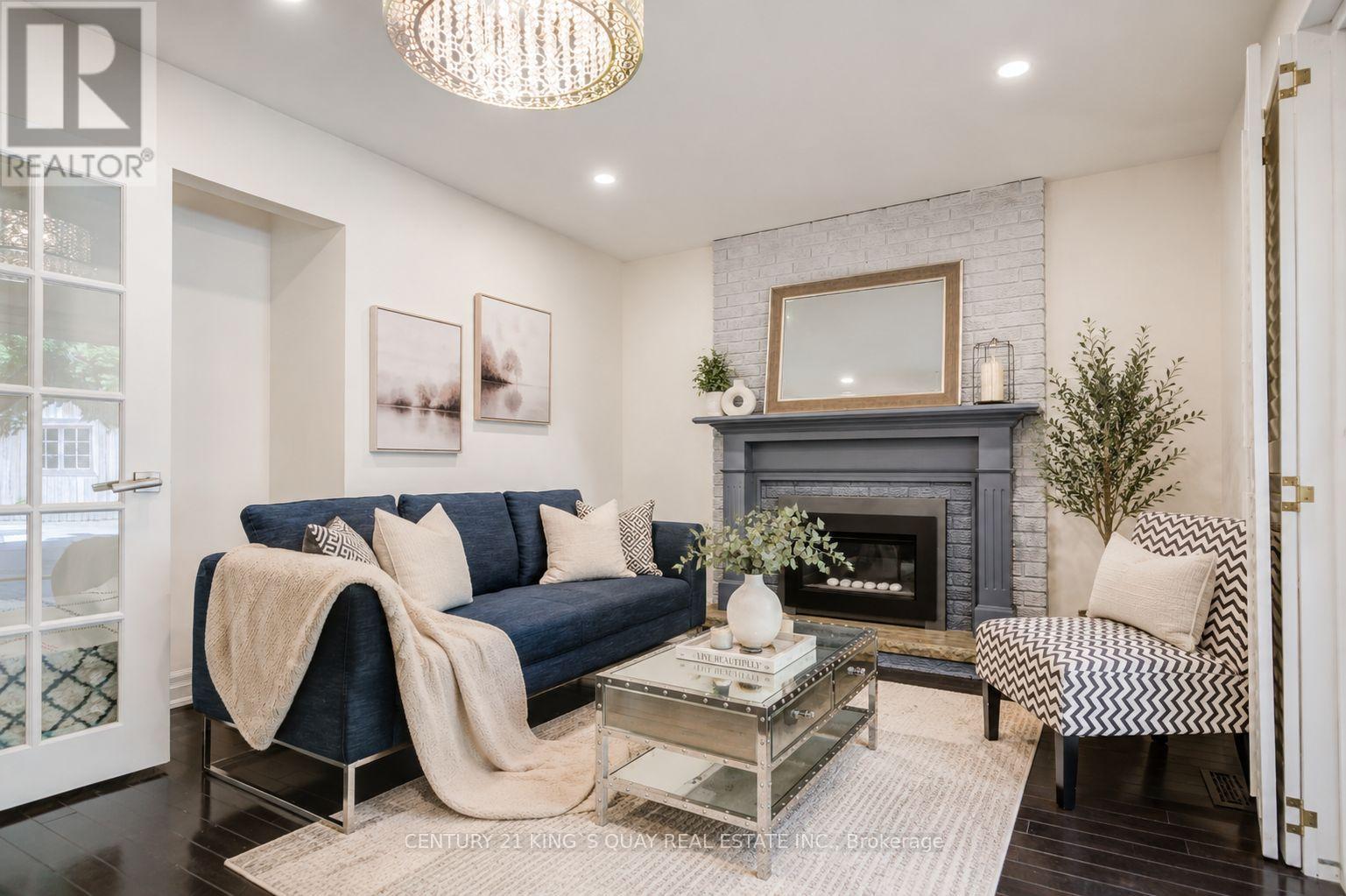 32 CHANT CRESCENT - Image 6