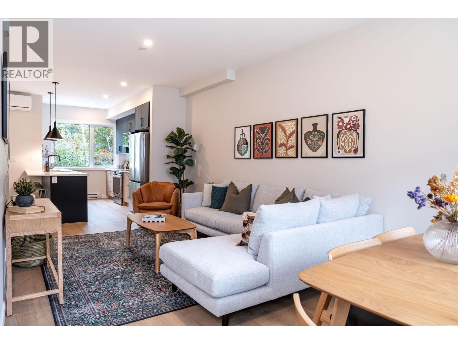 408 King Street - 12
