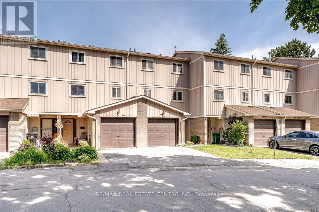 #75 51 PAULANDER DRIVE - 22