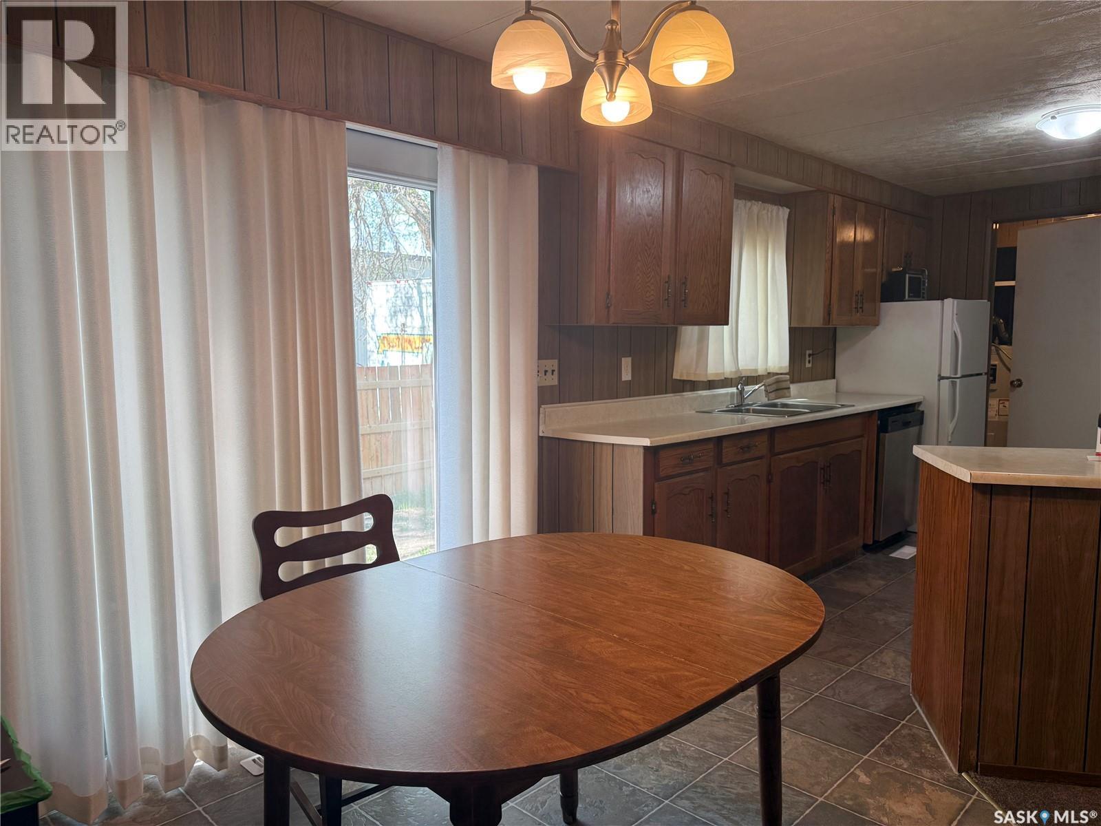 G1 1455 9th AVENUE NE - 13