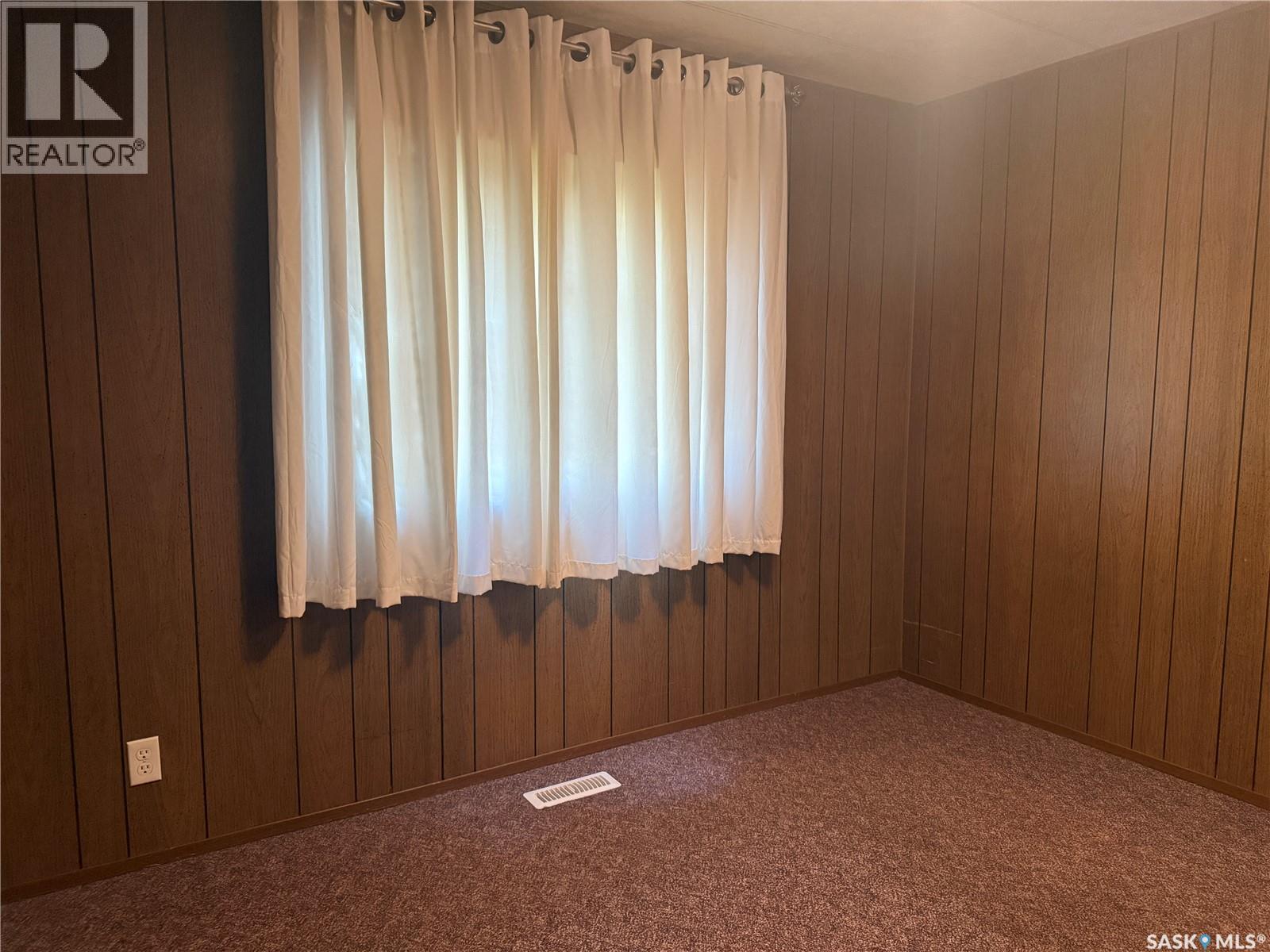 G1 1455 9th AVENUE NE - 43