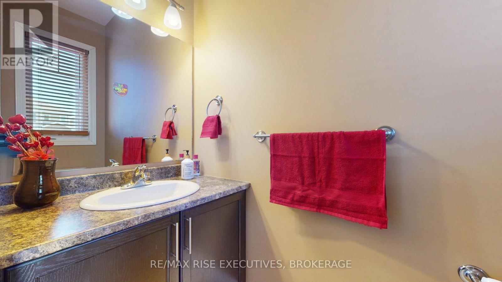 314 JANETTE STREET - 16
