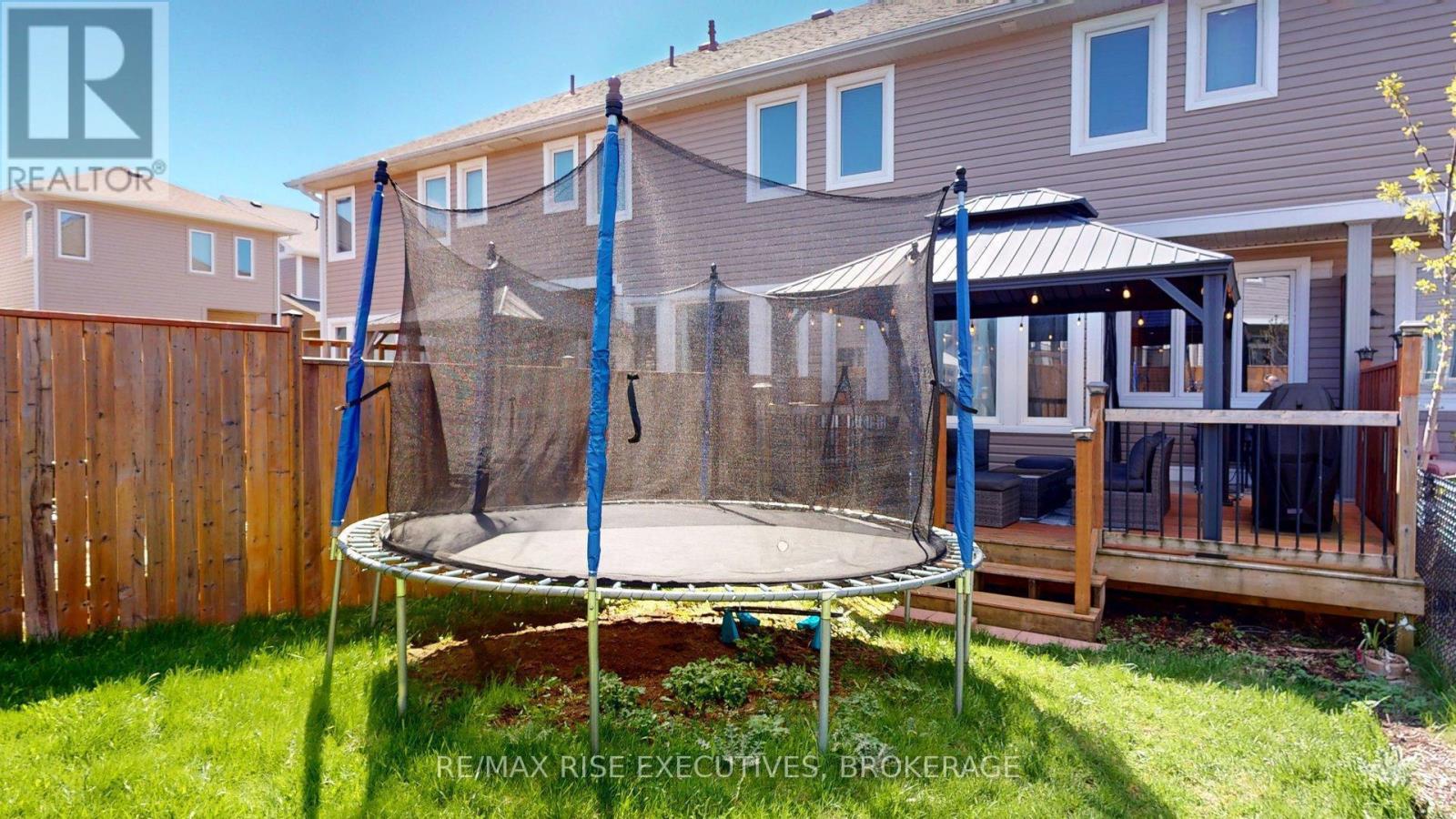 314 JANETTE STREET - 19