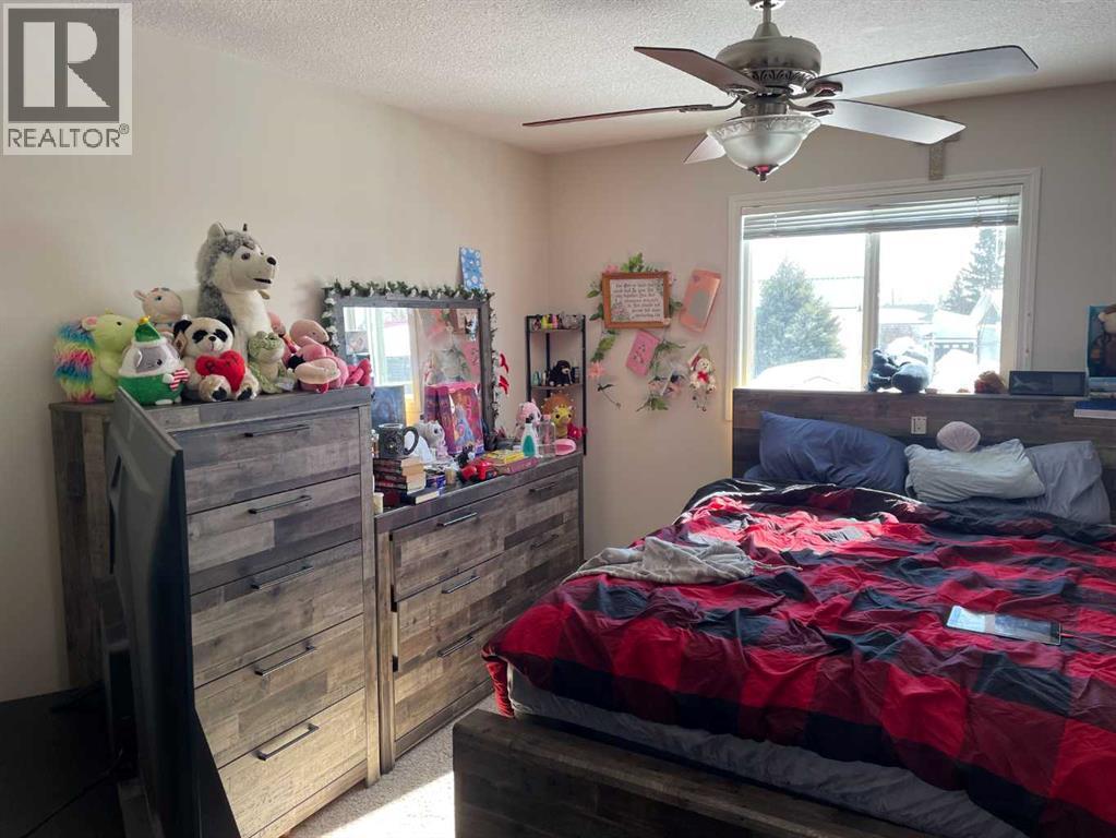 10703 108 Avenue - 9