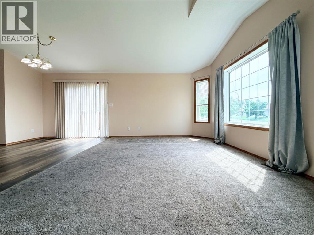 9622 123 Avenue - photo 5
