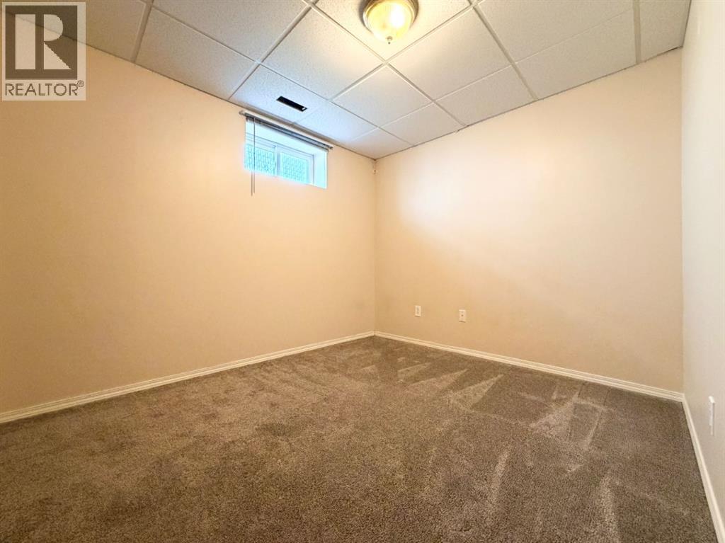 9622 123 Avenue — photo 27