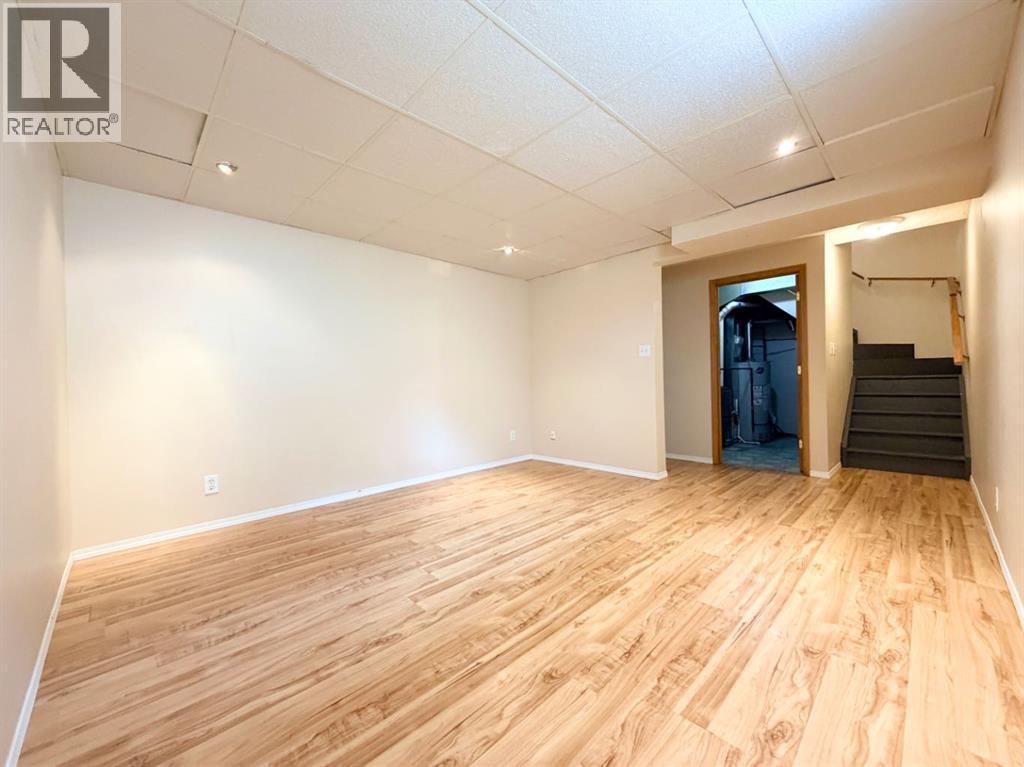 9622 123 Avenue — photo 21