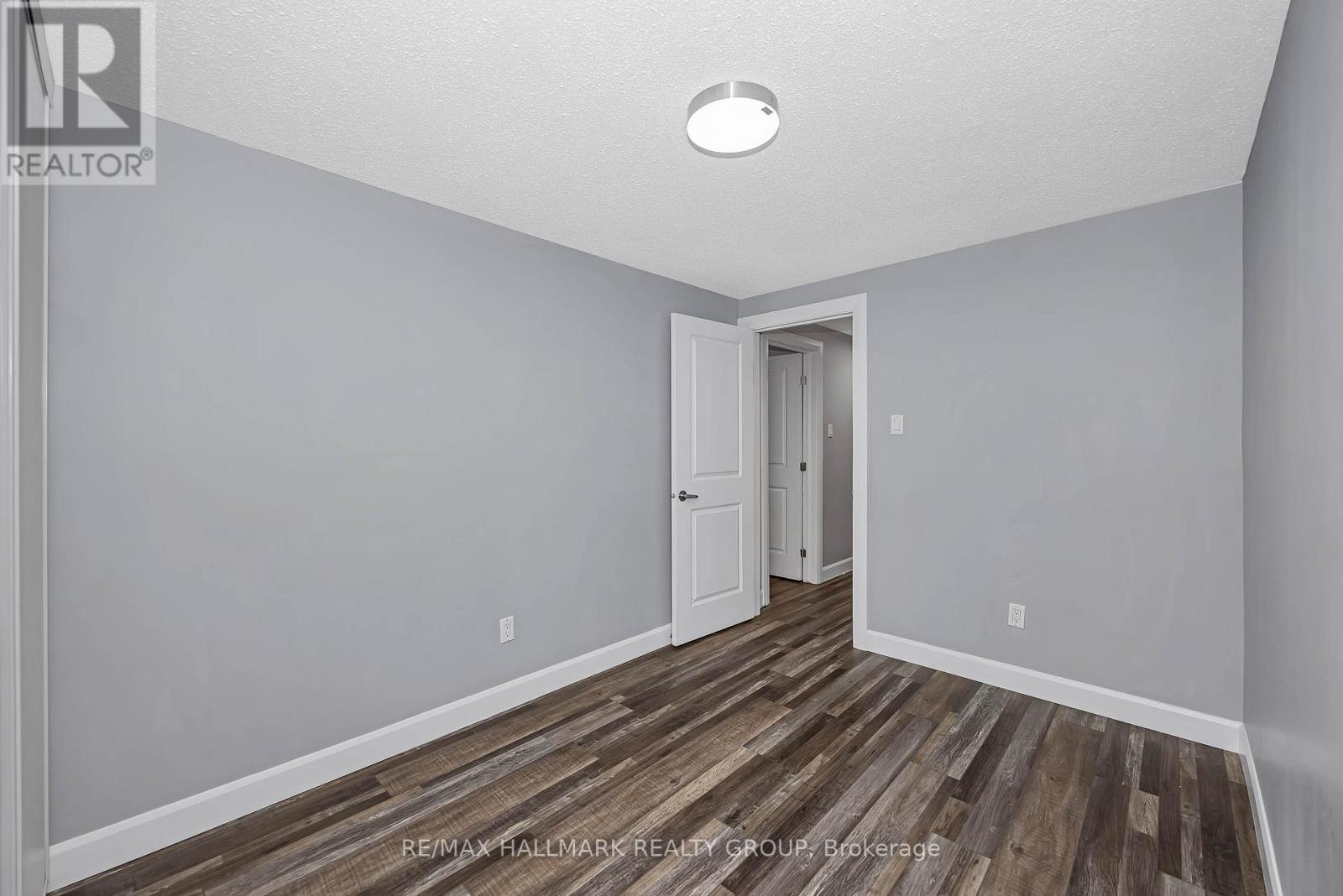 3 Bed, 2 Bath House for Sale in Ottawa – 69 – 820 CAHILL DRIVE W, Ottawa – MLS# X13496296 - Image 26