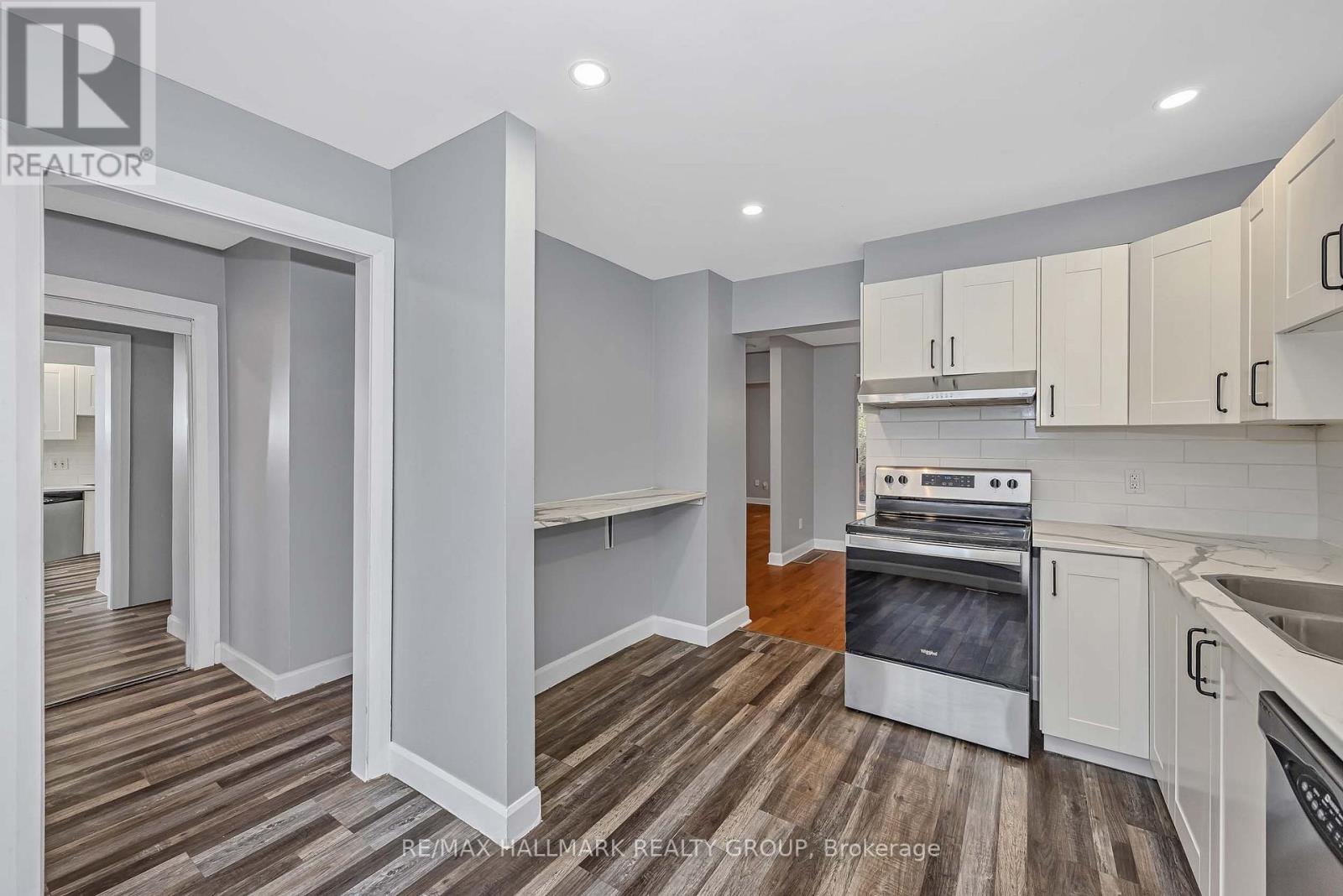 3 Bed, 2 Bath House for Sale in Ottawa – 69 – 820 CAHILL DRIVE W, Ottawa – MLS# X13496296 - Image 9
