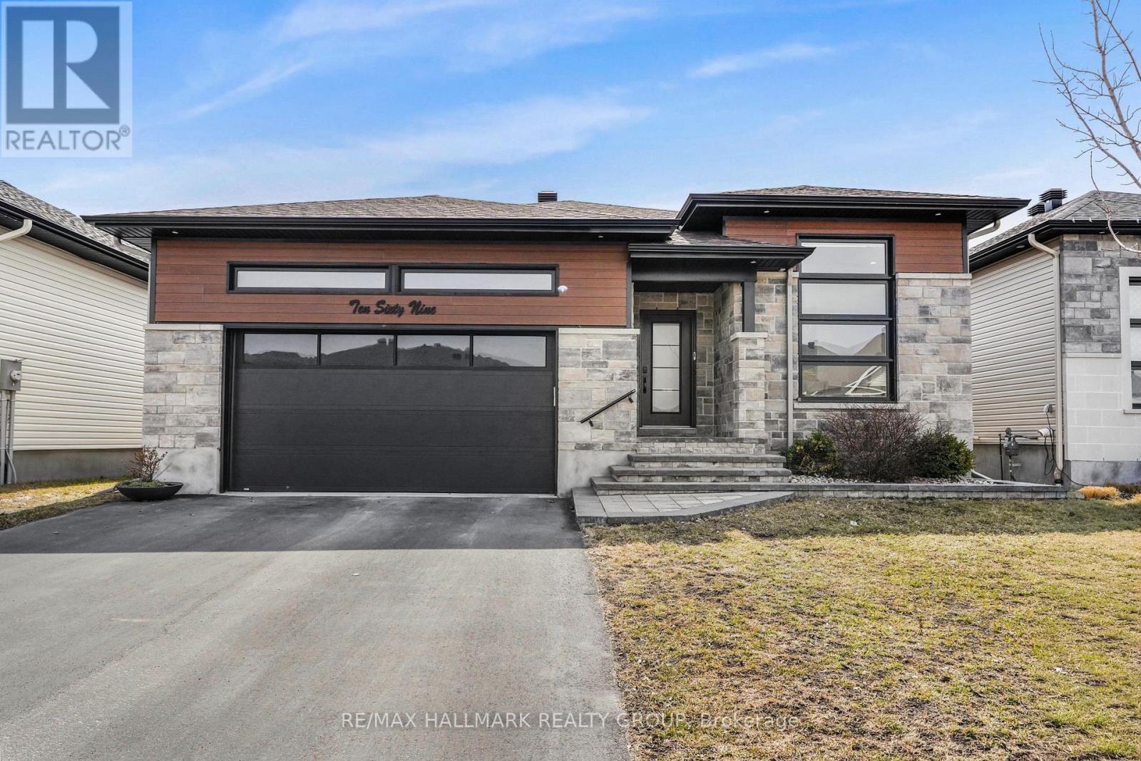 1069 DIAMOND STREET - 1