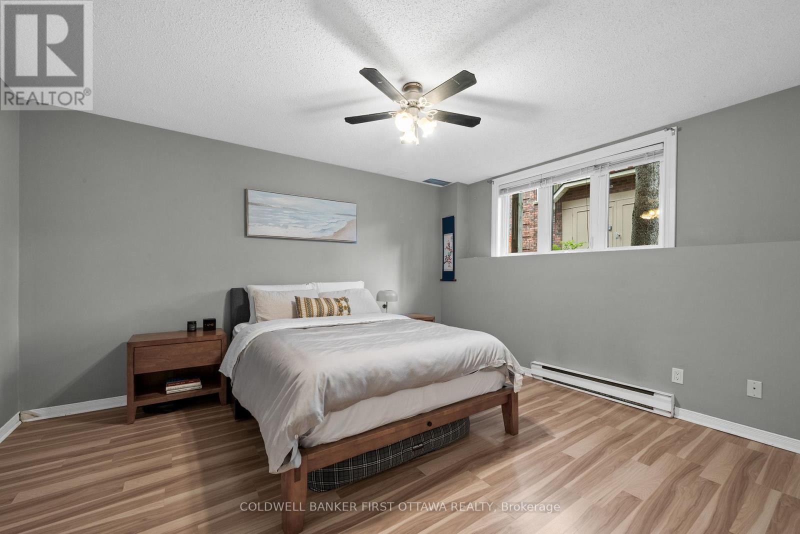386 BRISTON PRIVATE - 18