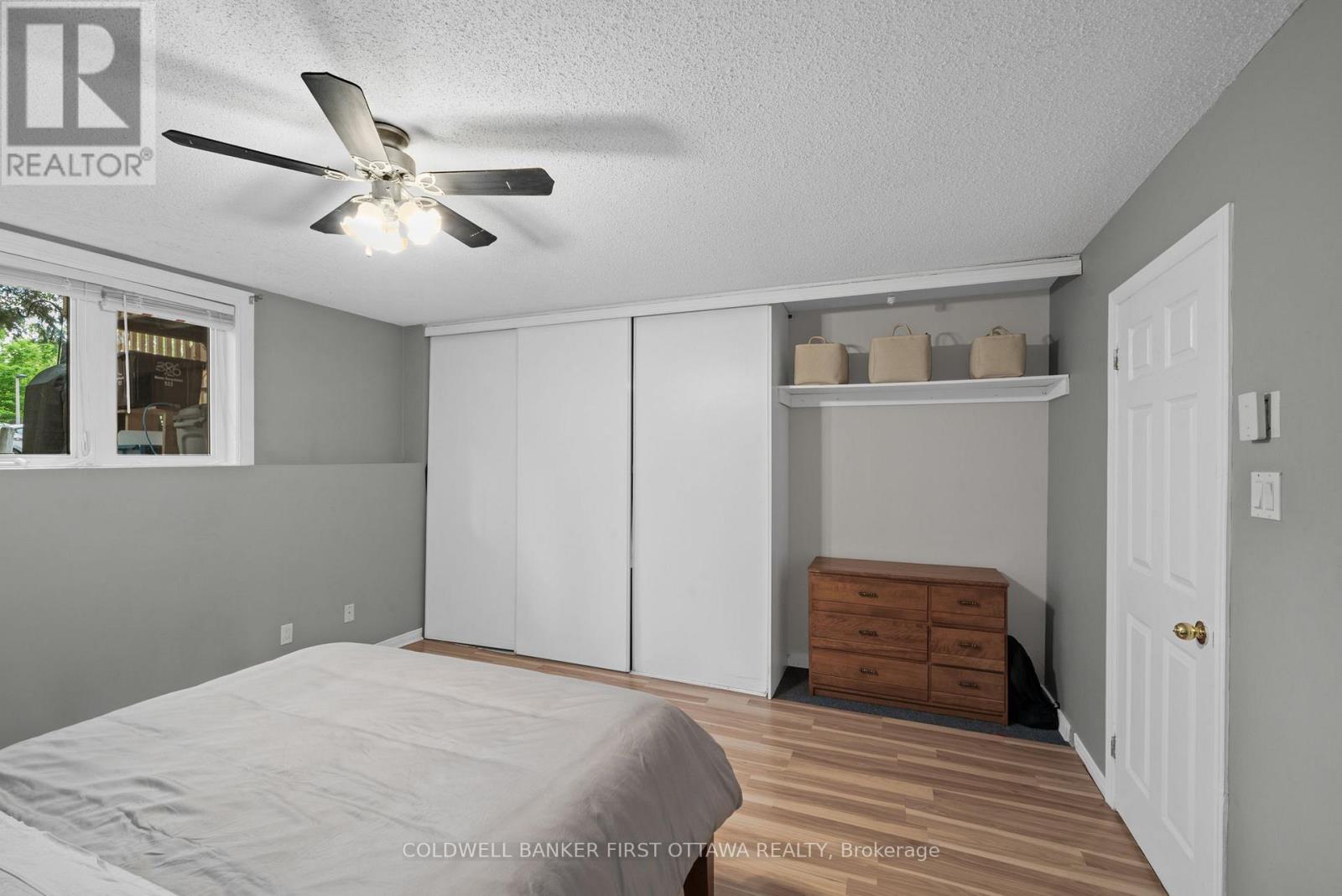 386 BRISTON PRIVATE - 20
