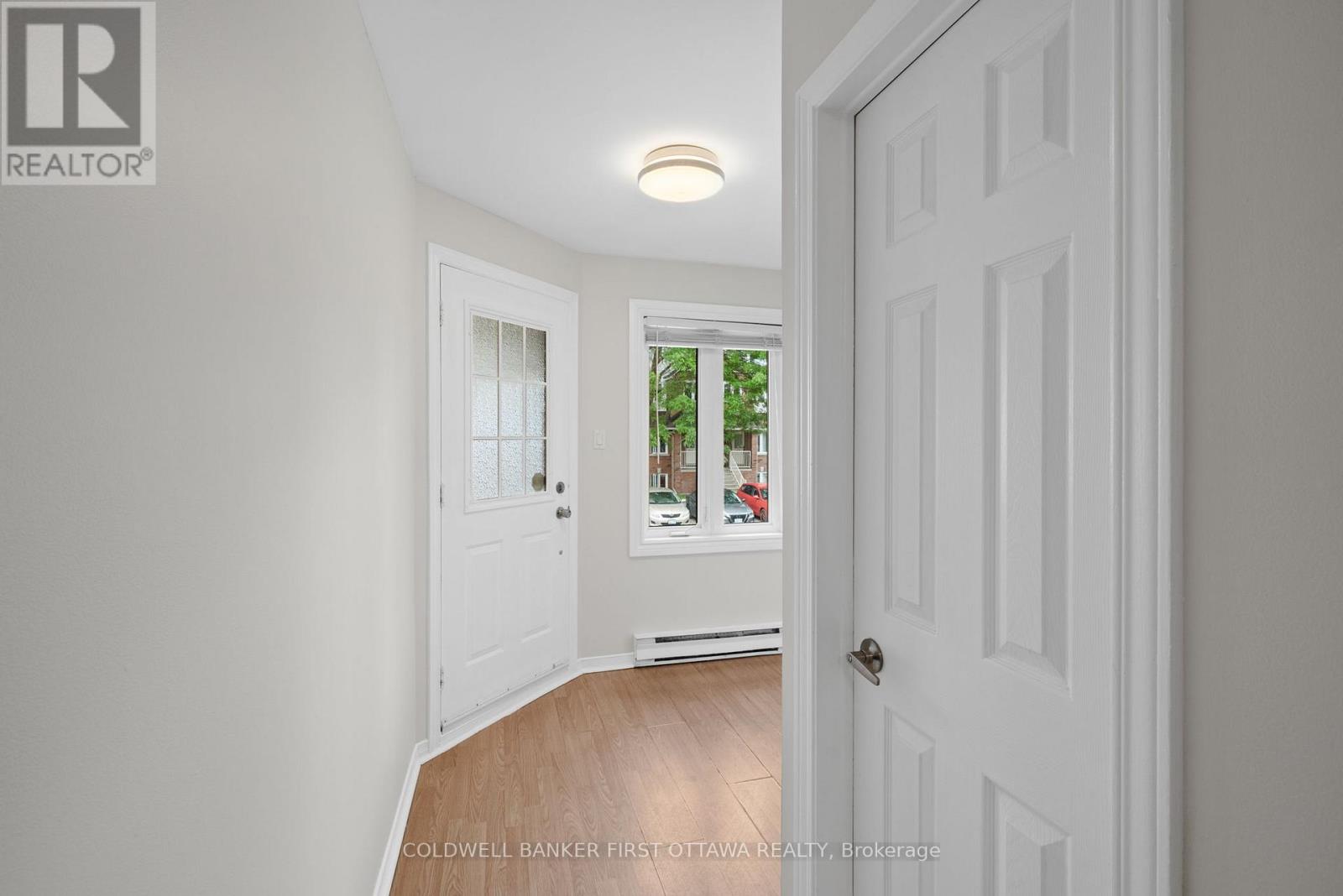 386 BRISTON PRIVATE - 5