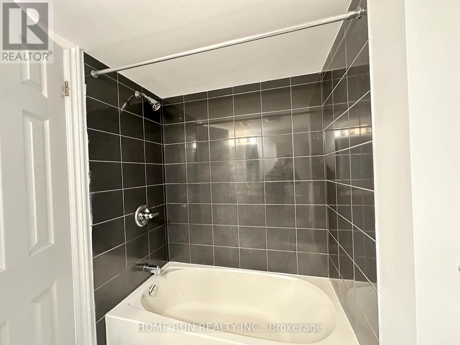 2 Bed, 3 Bath House for Rent in Ottawa – 22 – 22 ARGENT PRIVATE, Ottawa – MLS# X13496440 - Image 22