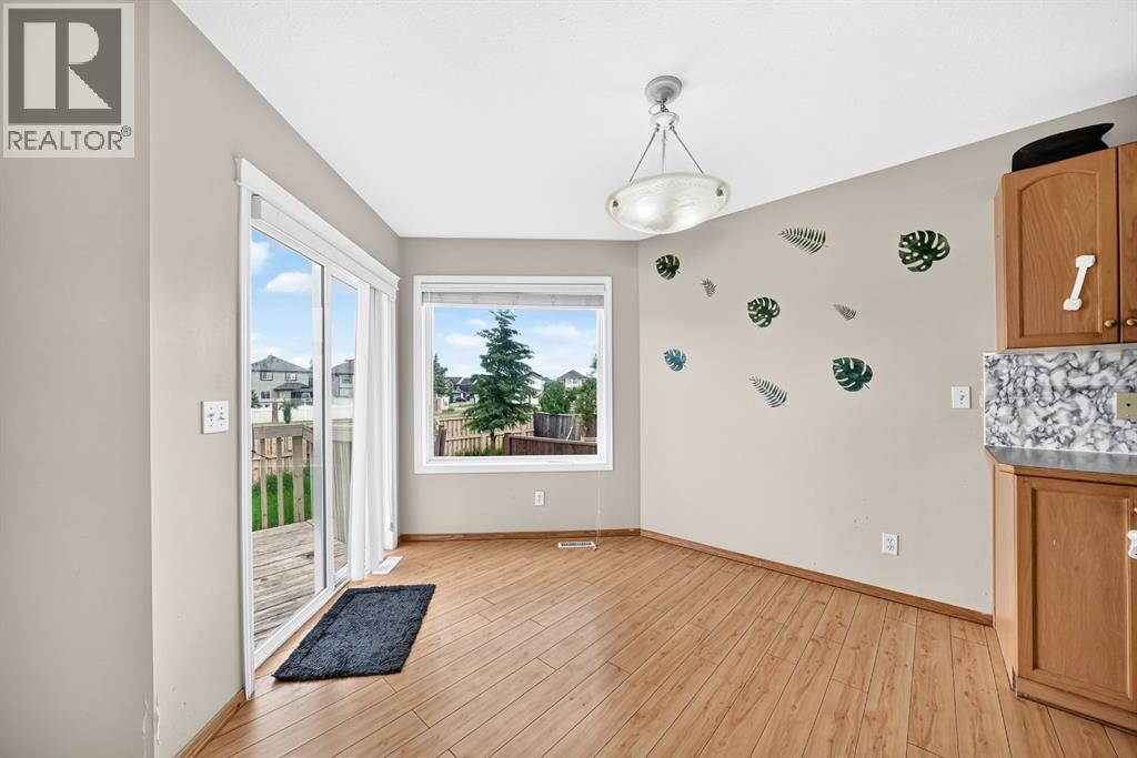 145 Martinvalley Crescent NE — photo 14