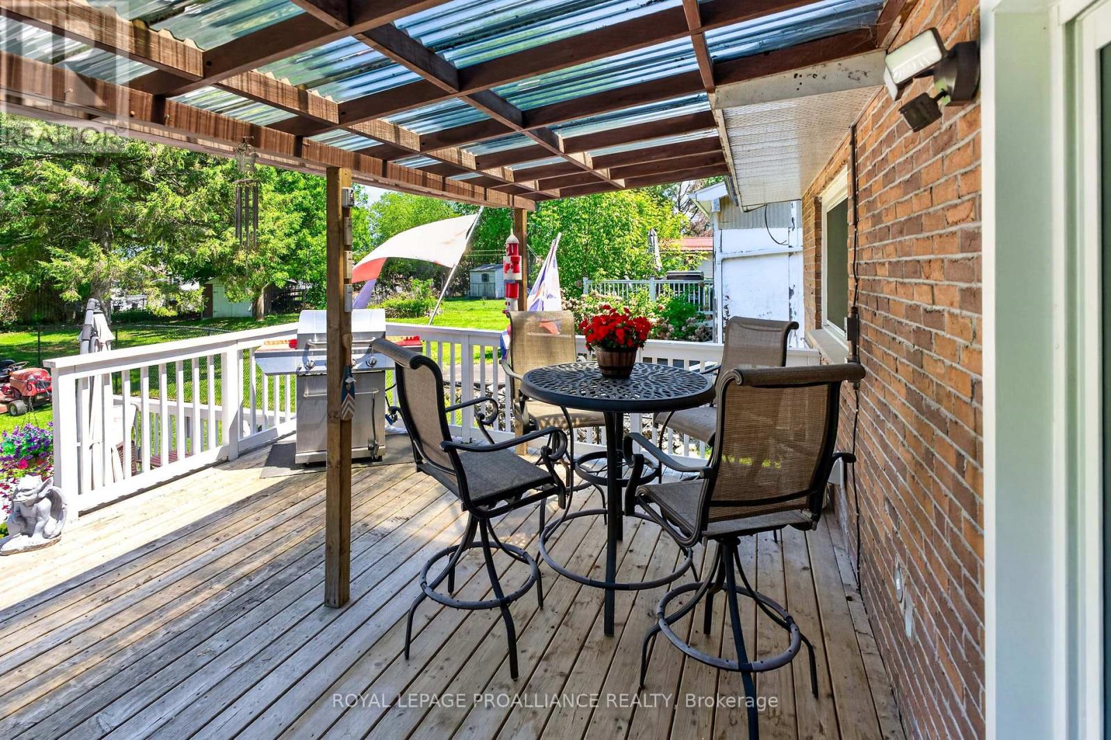 393 STEWART BOULEVARD - 29